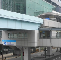 ゆりかもめ　汐留駅画像