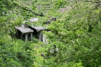 冠着トンネル送風機遺構画像