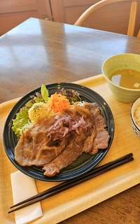 Casual　Cafe　Plus+画像
