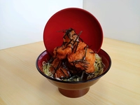 じろきん画像