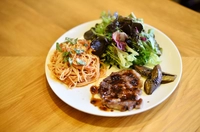 Bistro Coco Alleyway画像